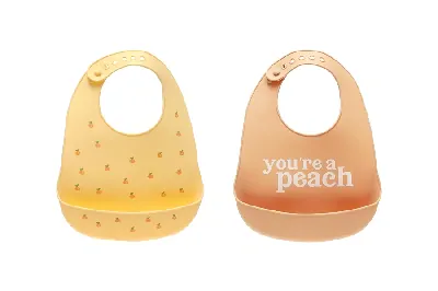 Pearhead - Sada 2 silikonových bryndáků - Peach