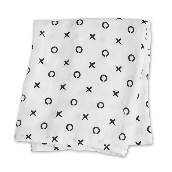 Lulujo Narozeninová sada - Bambusová plena 120x120 + čepička Hugs & Kisses