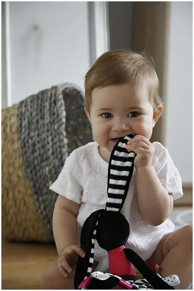 Mom´s Care Králíček Holka - edukační hračka