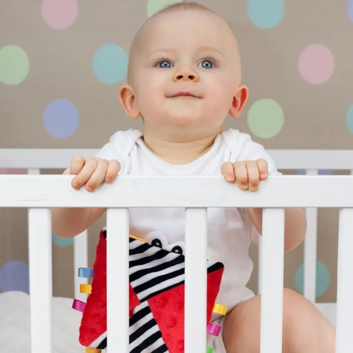 Mom´s Care Šustící mazlík s očičkama - růžový